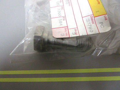 *NEW OEM* 0750 Volvo Penta RETAINER 3850822