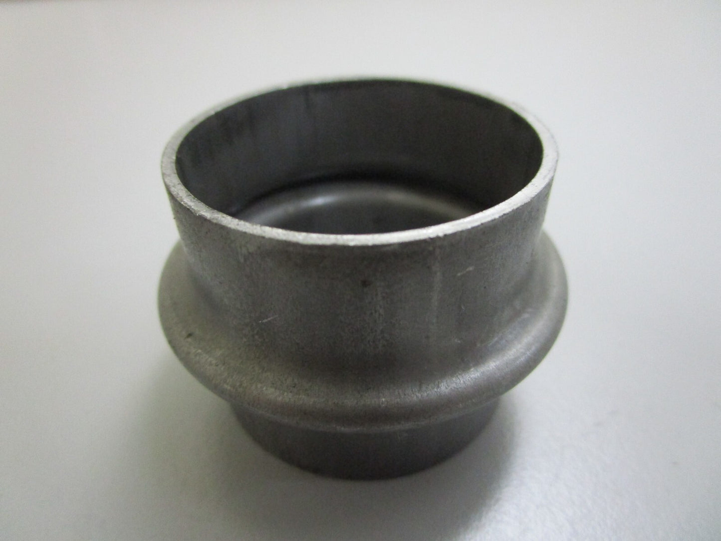 *NEW OEM* 0820 Volvo Penta Sleeve 3852304
