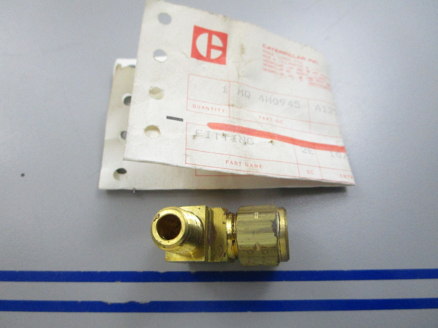 NEW OEM 4H-0945 CAT Fitting 0810
