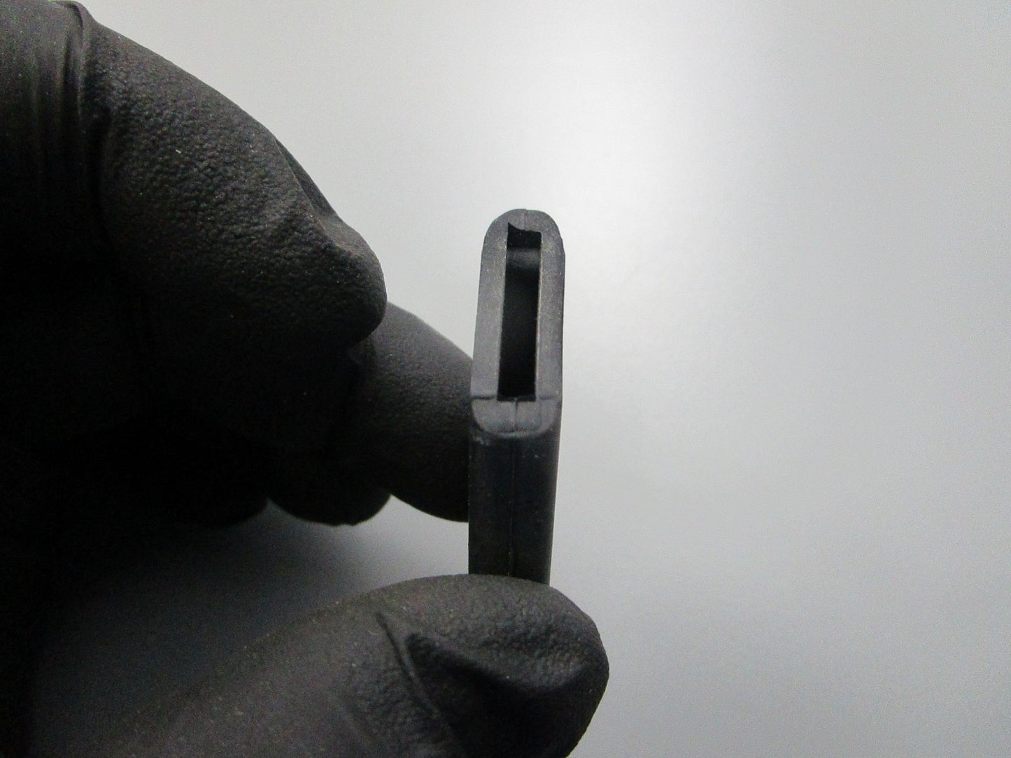 *NEW OEM* 0810 Crown Sleeve Side Cove 130578