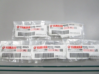 NEW OEM (LOT OF 5) 98580-05525-00 Yamaha Panhead Screw 0810