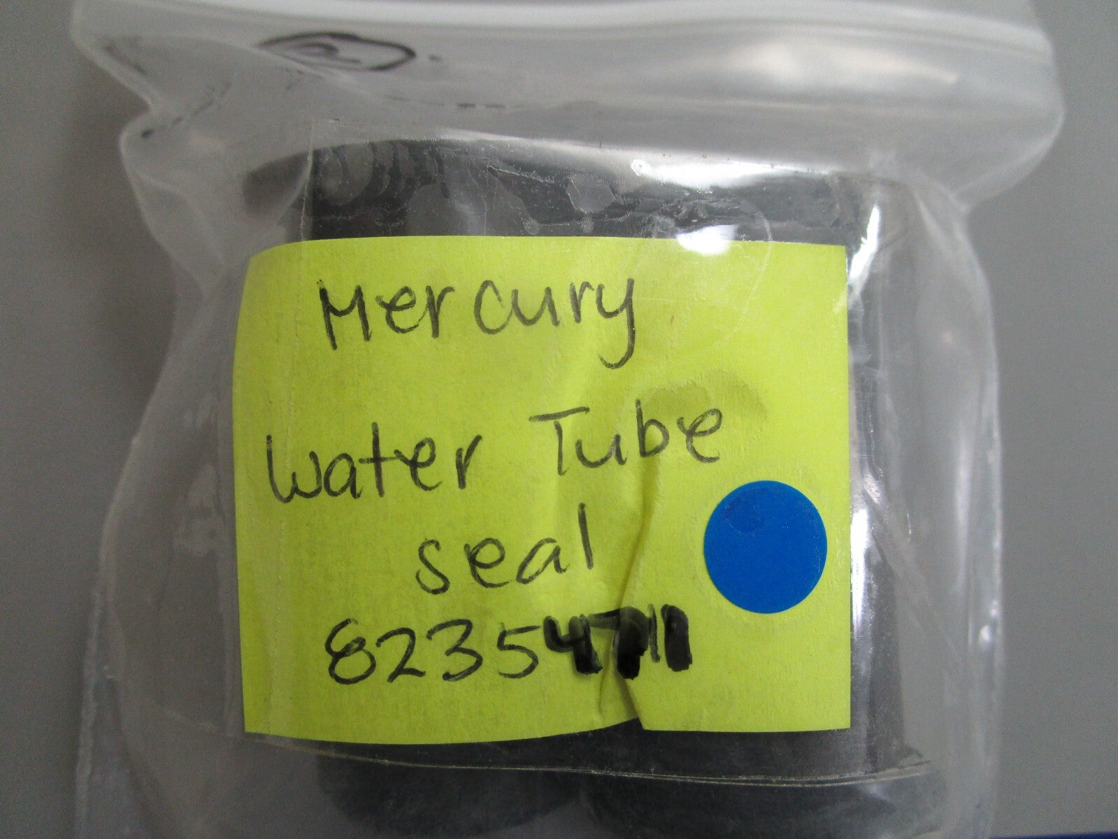 *NEW OEM* 0810 Mercury Quicksilver Water Tube Seal 8235471