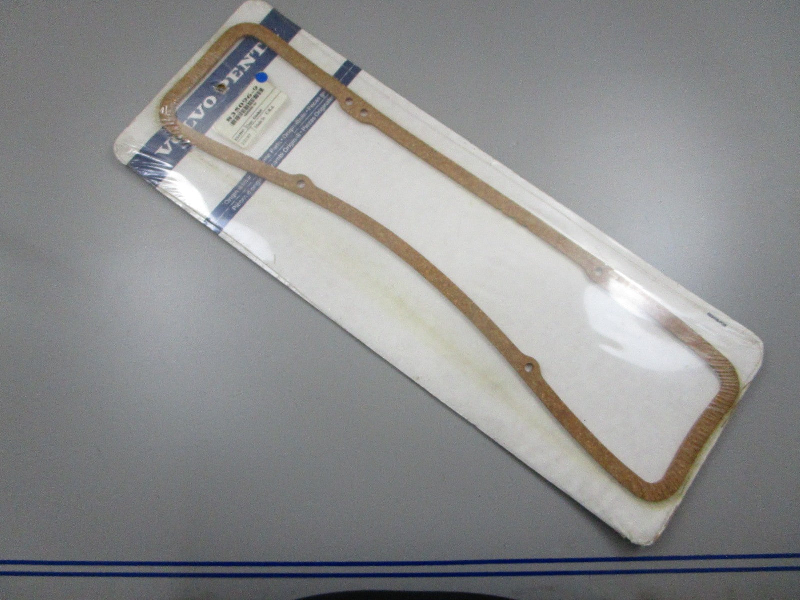 *NEW OEM* 0810 Volvo Penta Gasket 835096 835096-9