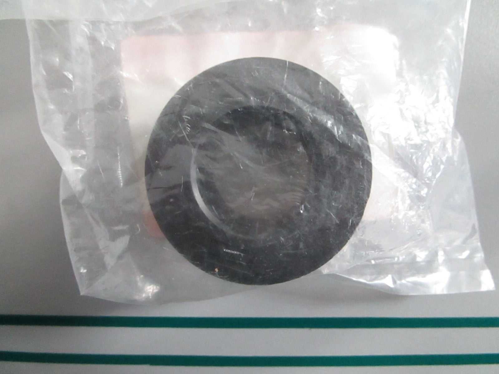 NEW OEM 43211-94401 Suzuki Swivel Bracket Bushing 0820