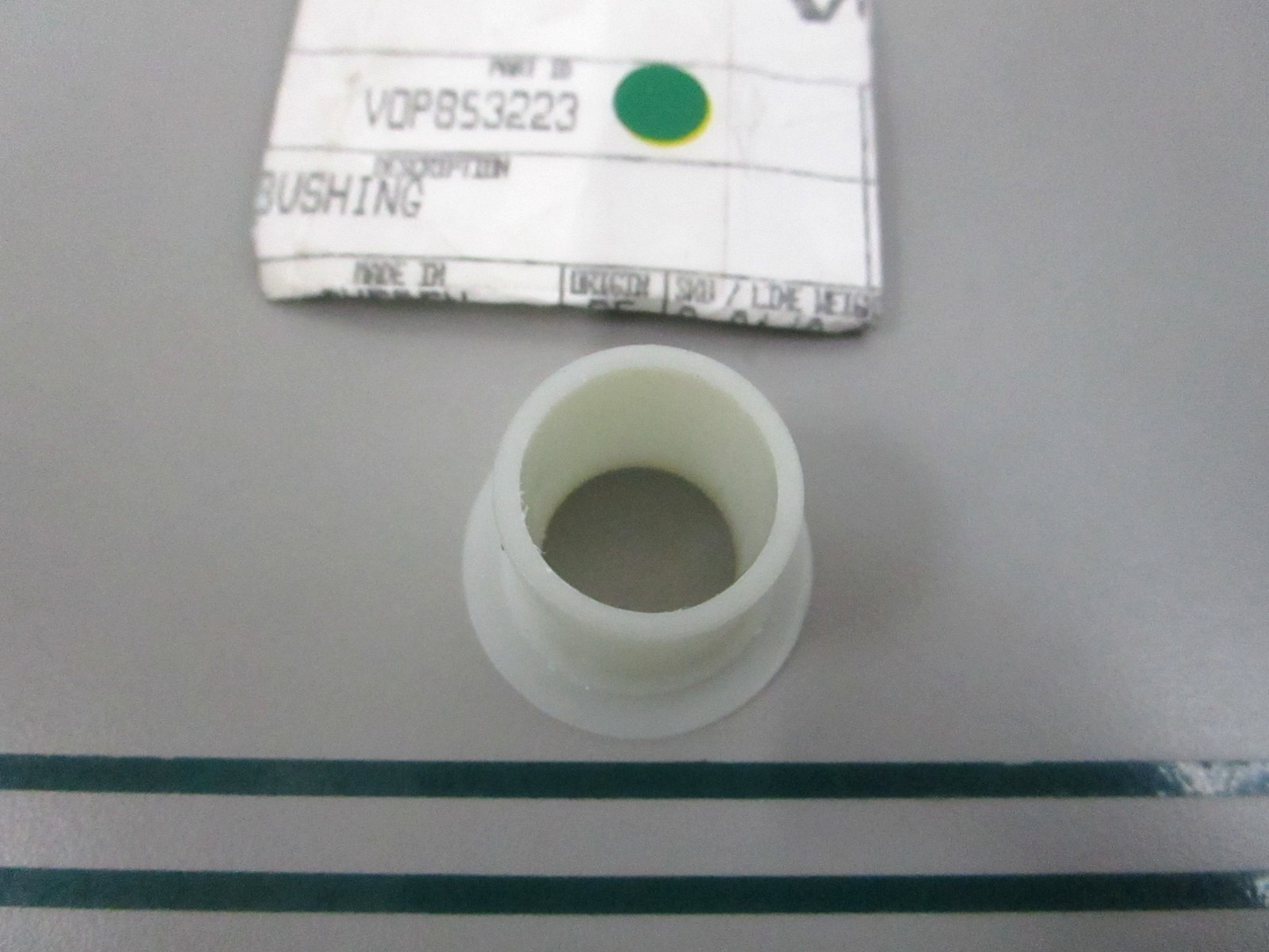 NEW OEM 853223 Volvo Penta Bushing 0810