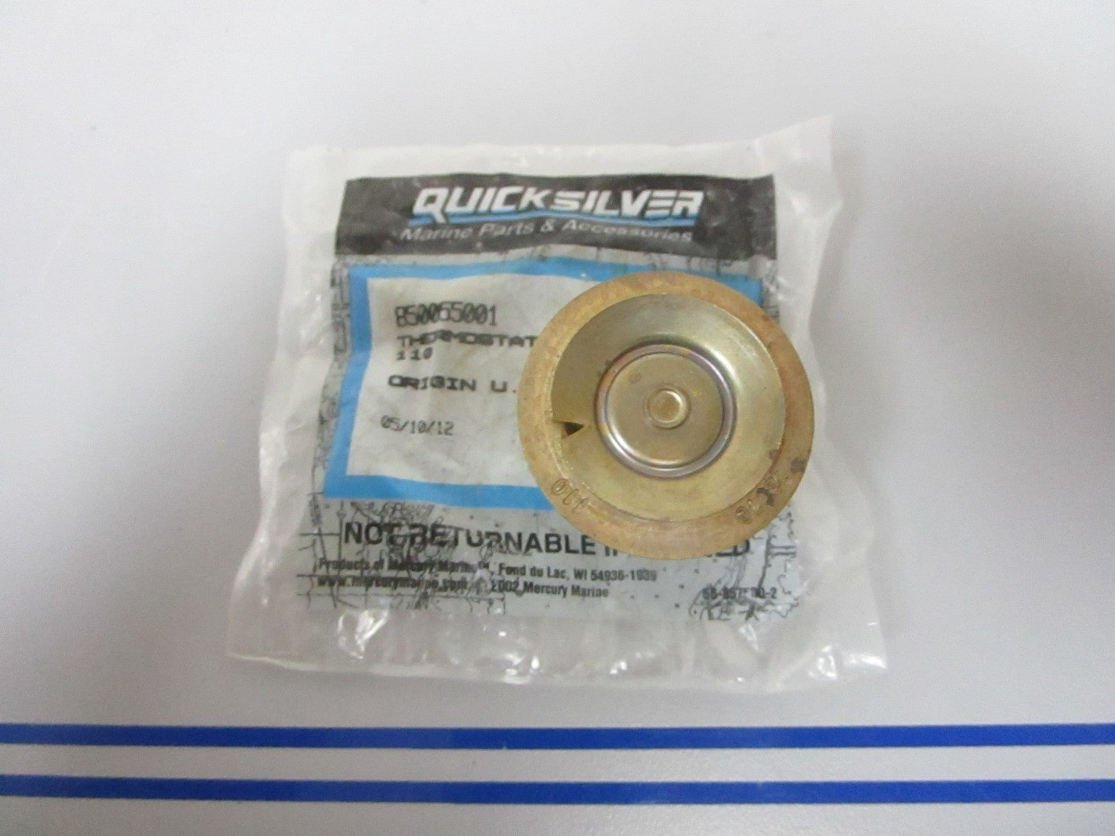 NEW OEM 850055001 Mercury Quicksilver 110° Thermostat Assembly 0720