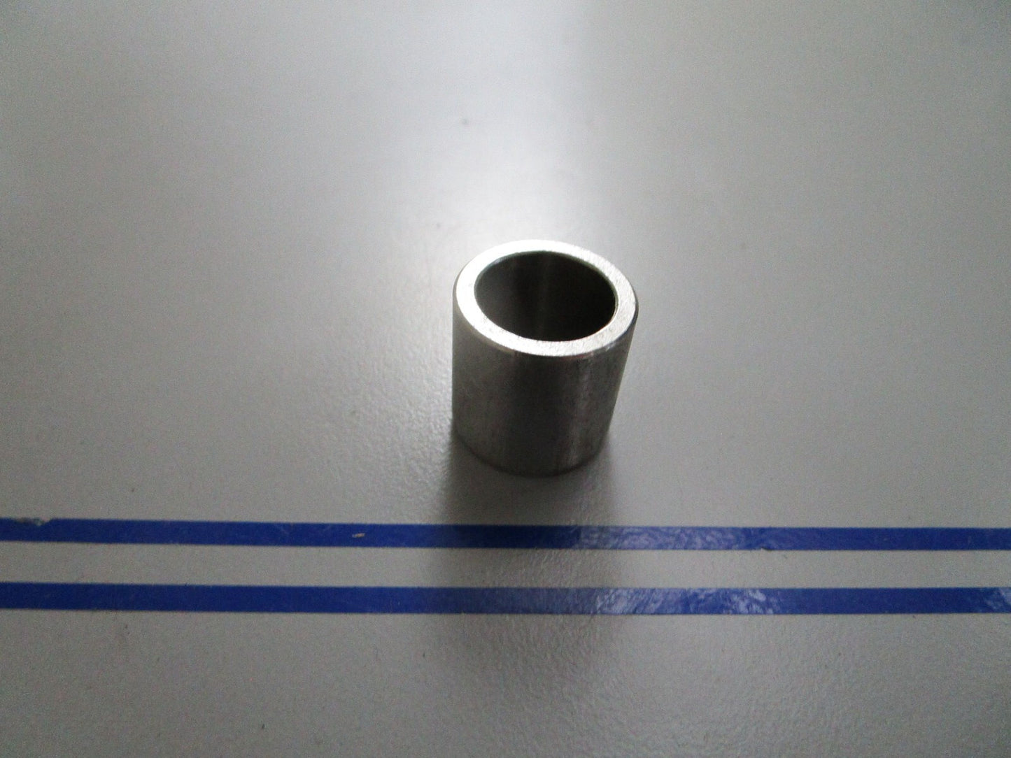 *NEW OEM* 0770 Volvo Penta Bushing 852912