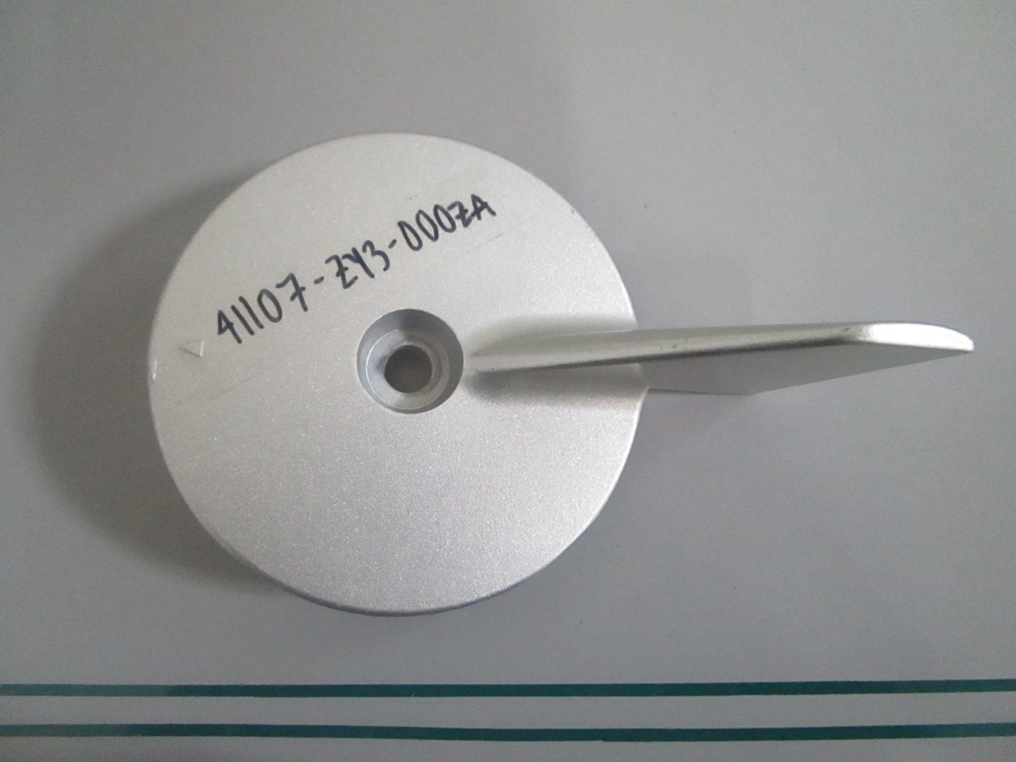 NEW OEM 41107-ZY3-000ZA Honda Anode 0820