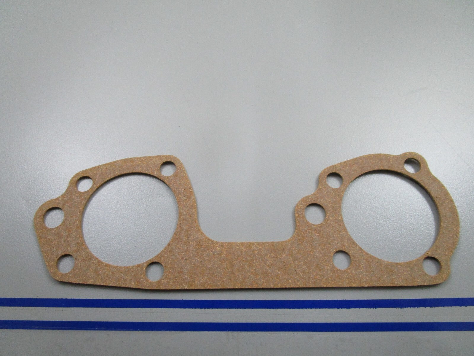 *NEW OEM* 0810 OMC Johnson Evinrude Gasket 330910 0330910