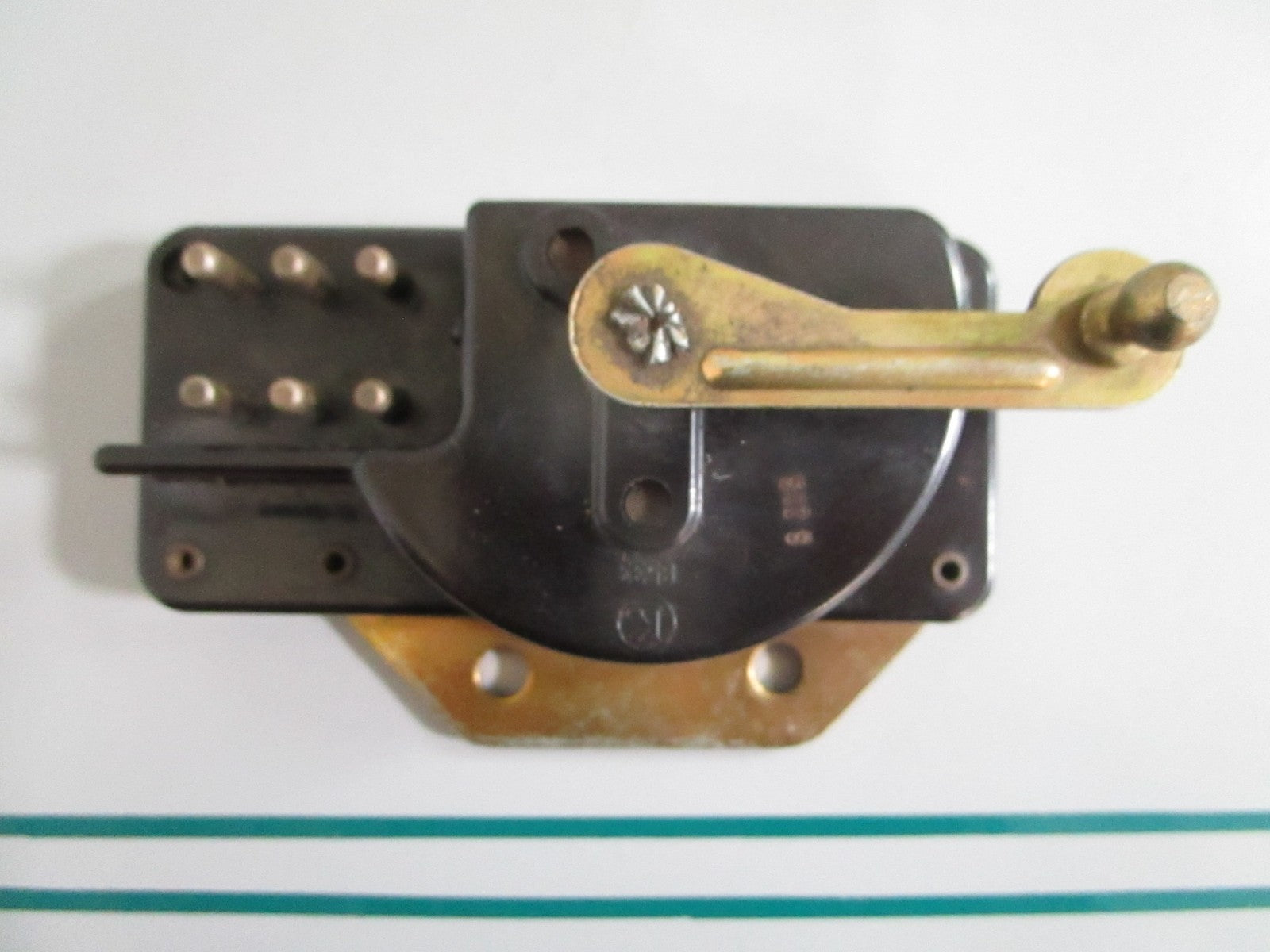 NEW OEM 0015456724 Mercedes-Benz Neutral Safety Switch 0820