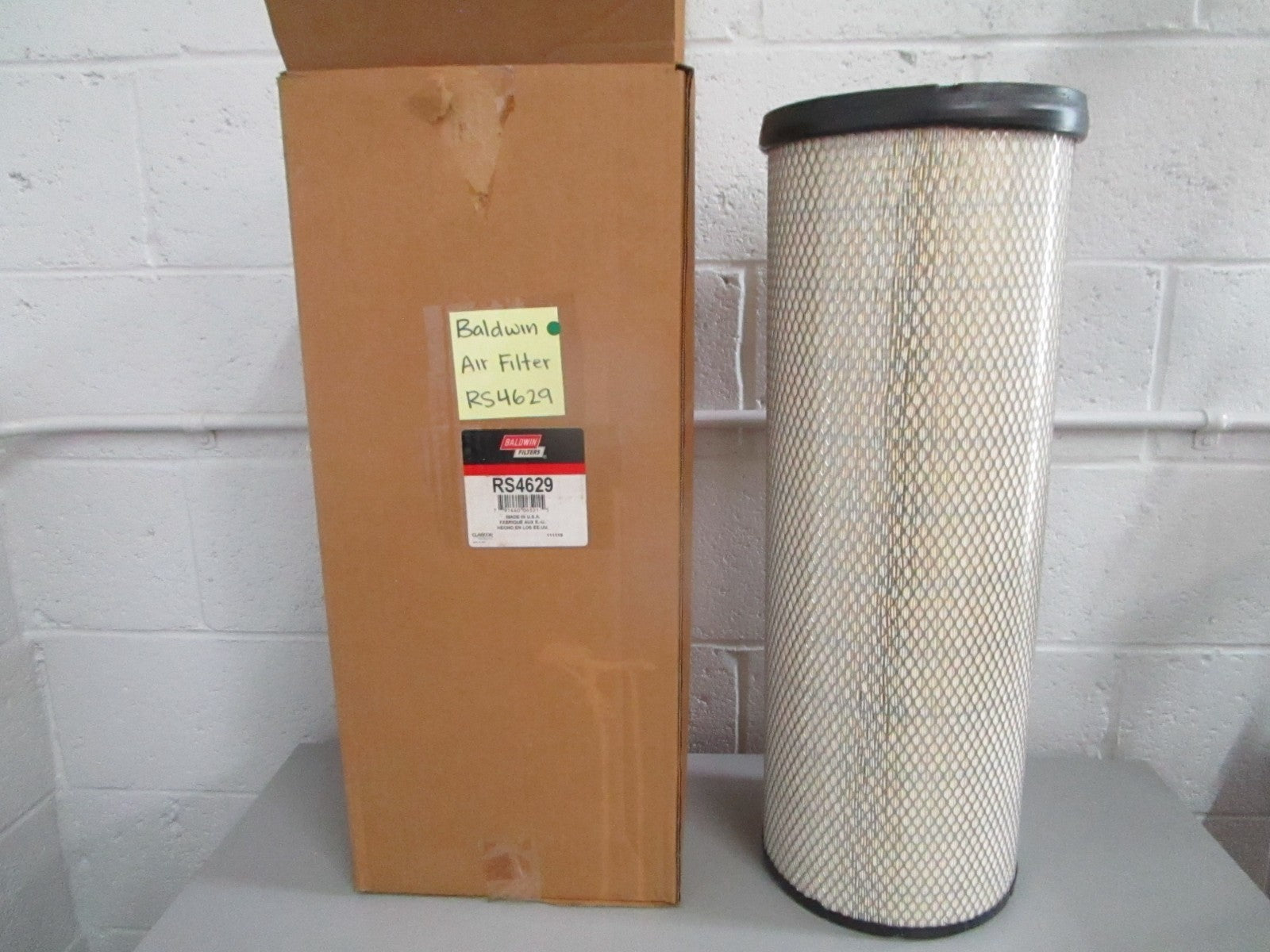 NEW RS4629 Baldwin Air Filter Rep: TT221378 AH174196 John Deere, 42848 Wix 0820