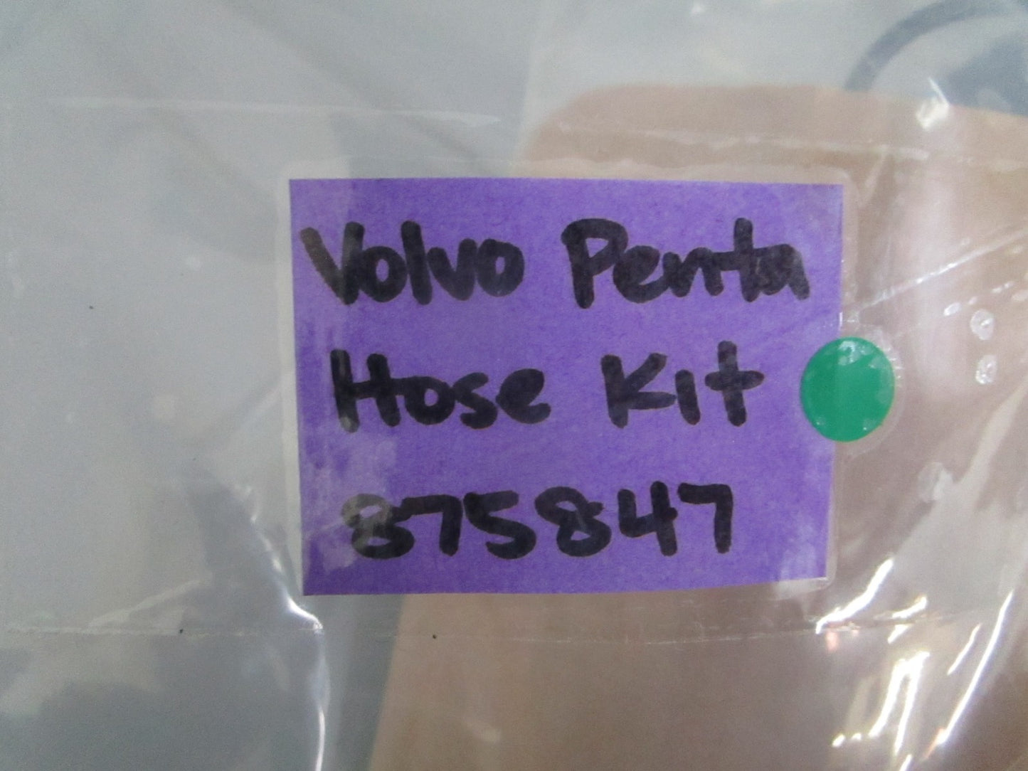 NEW OEM 875847 Volvo Penta Hose Kit 0820