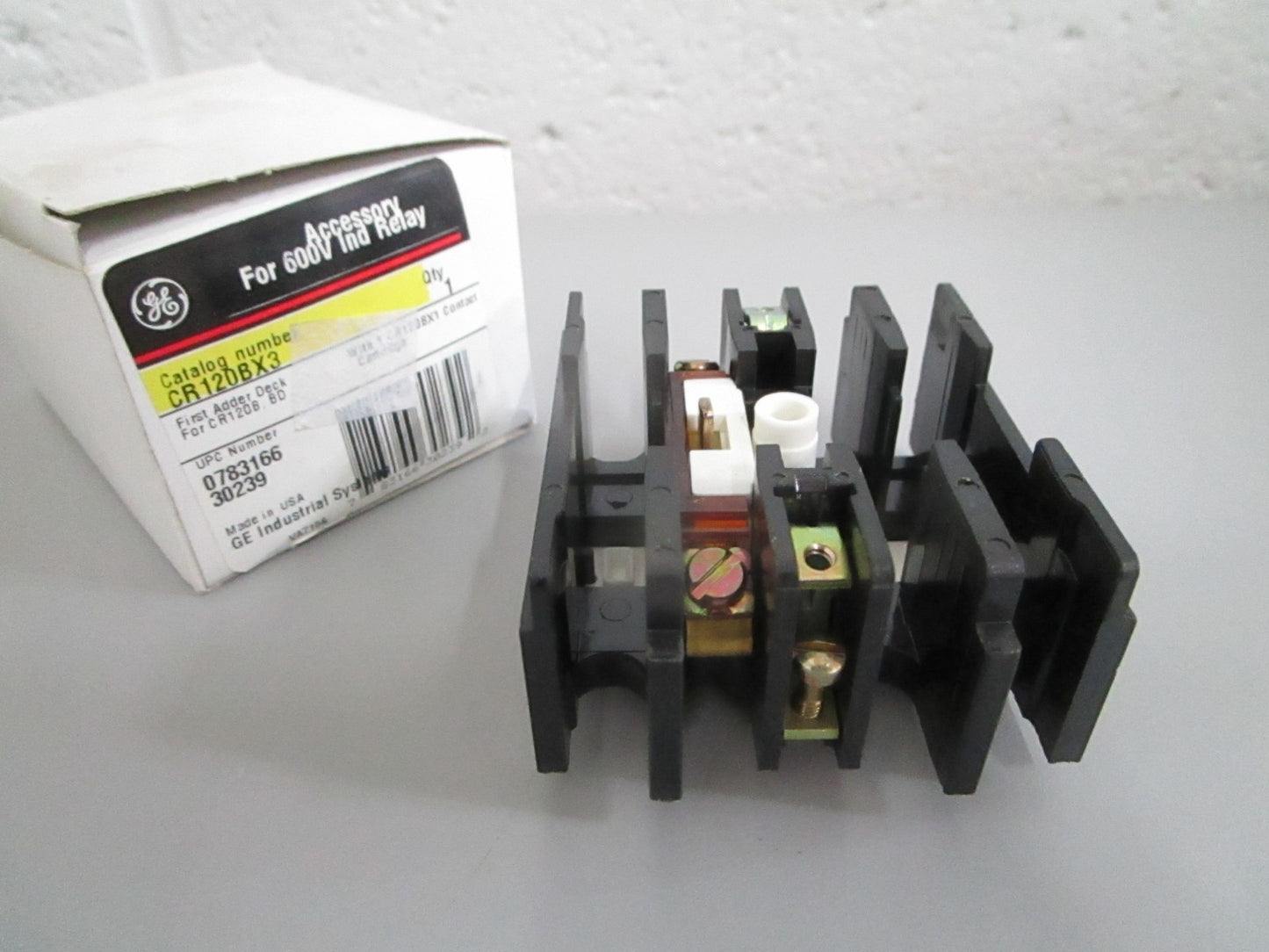GE CR120BX3 Industrial Control Relay Adder Deck 600V Machine Tool NEW OEM 0820