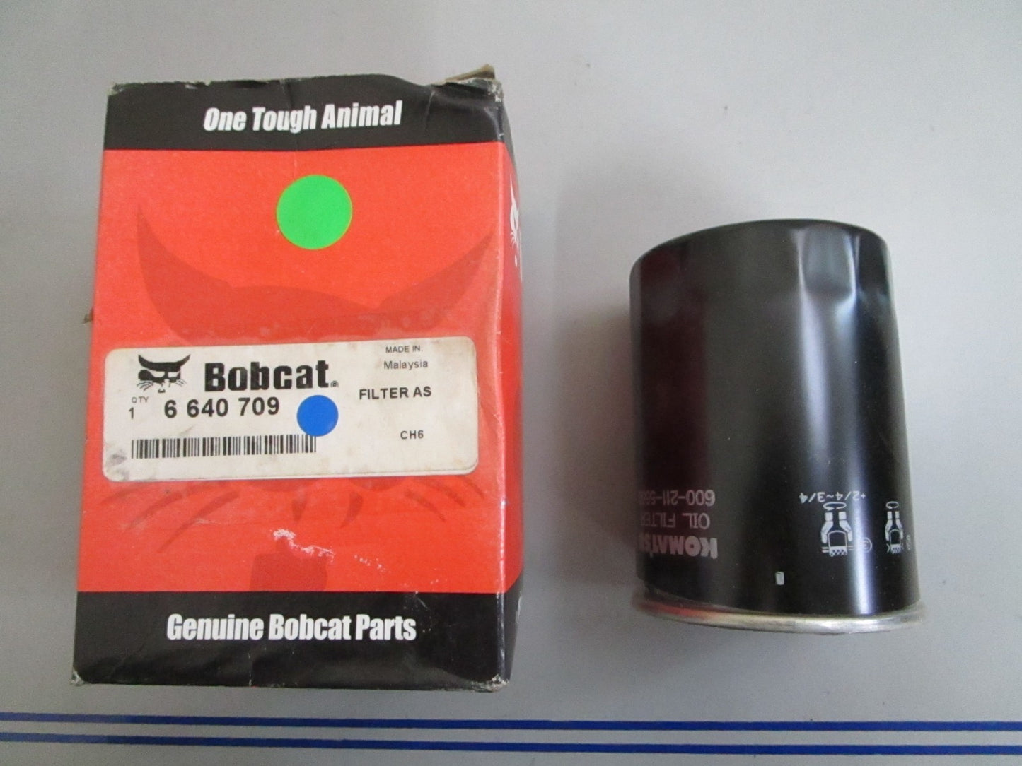 *NEW OEM* 0820 Bobcat Filter Assy 6640709
