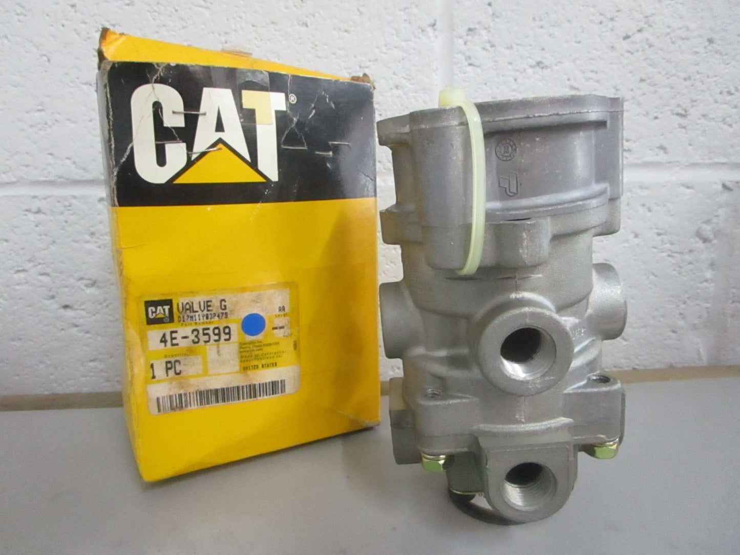 NEW OEM 6N-5926 CAT Long Brass Temperature Sender 0820