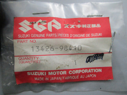 NEW OEM Suzuki 13426-98410 Spring 0810