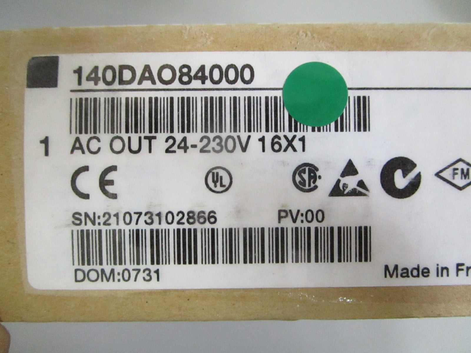 Schneider Modicon 140DAO84000 Quantum AC Output 16CH 24-230V NEW OEM 0820