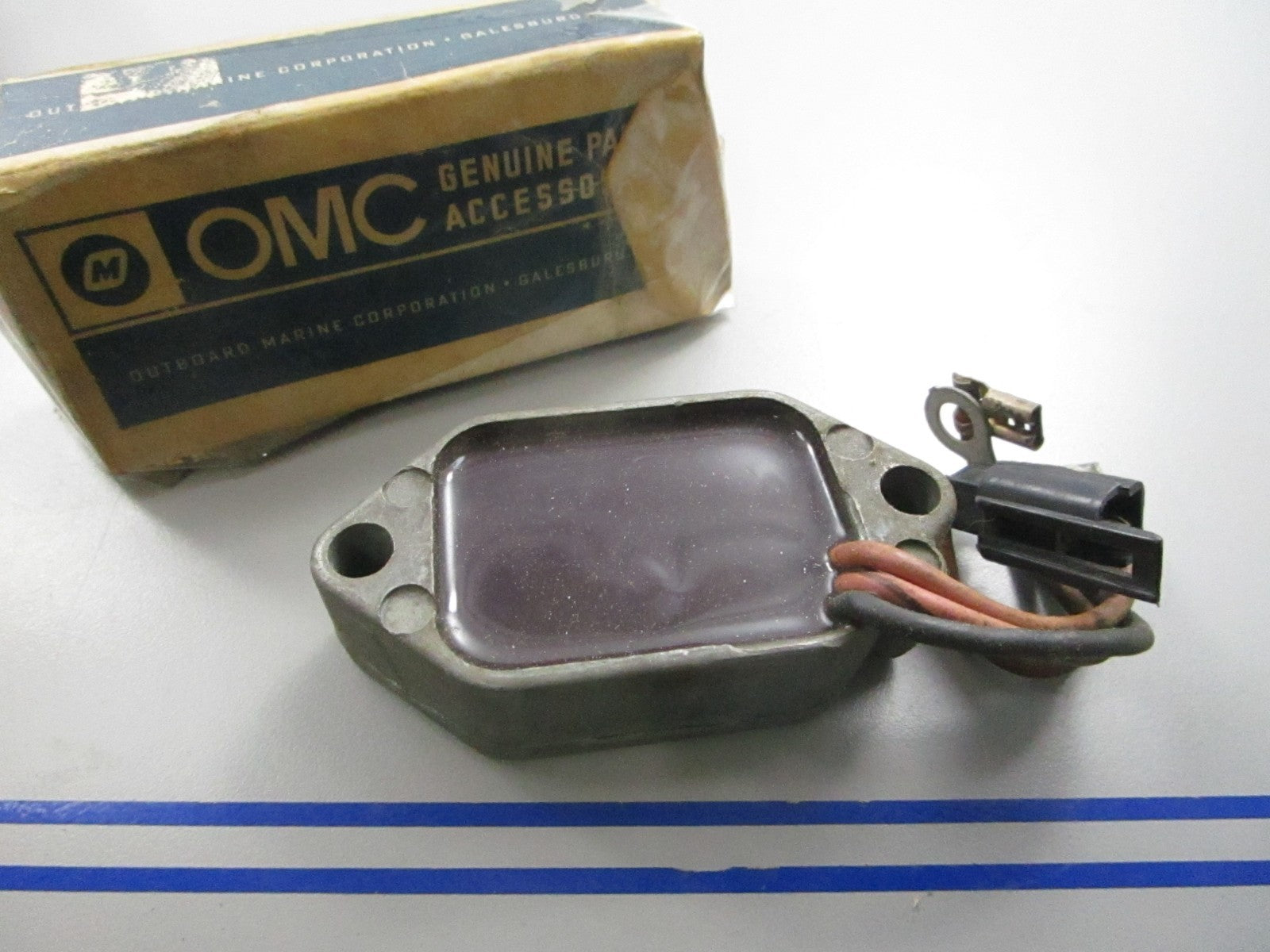 *NEW OEM* 0810 OMC Johnson Evinrude Rectifier 580877 0580877