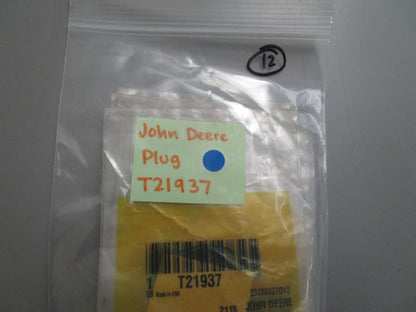*NEW* 0810 John Deere Plug T21937