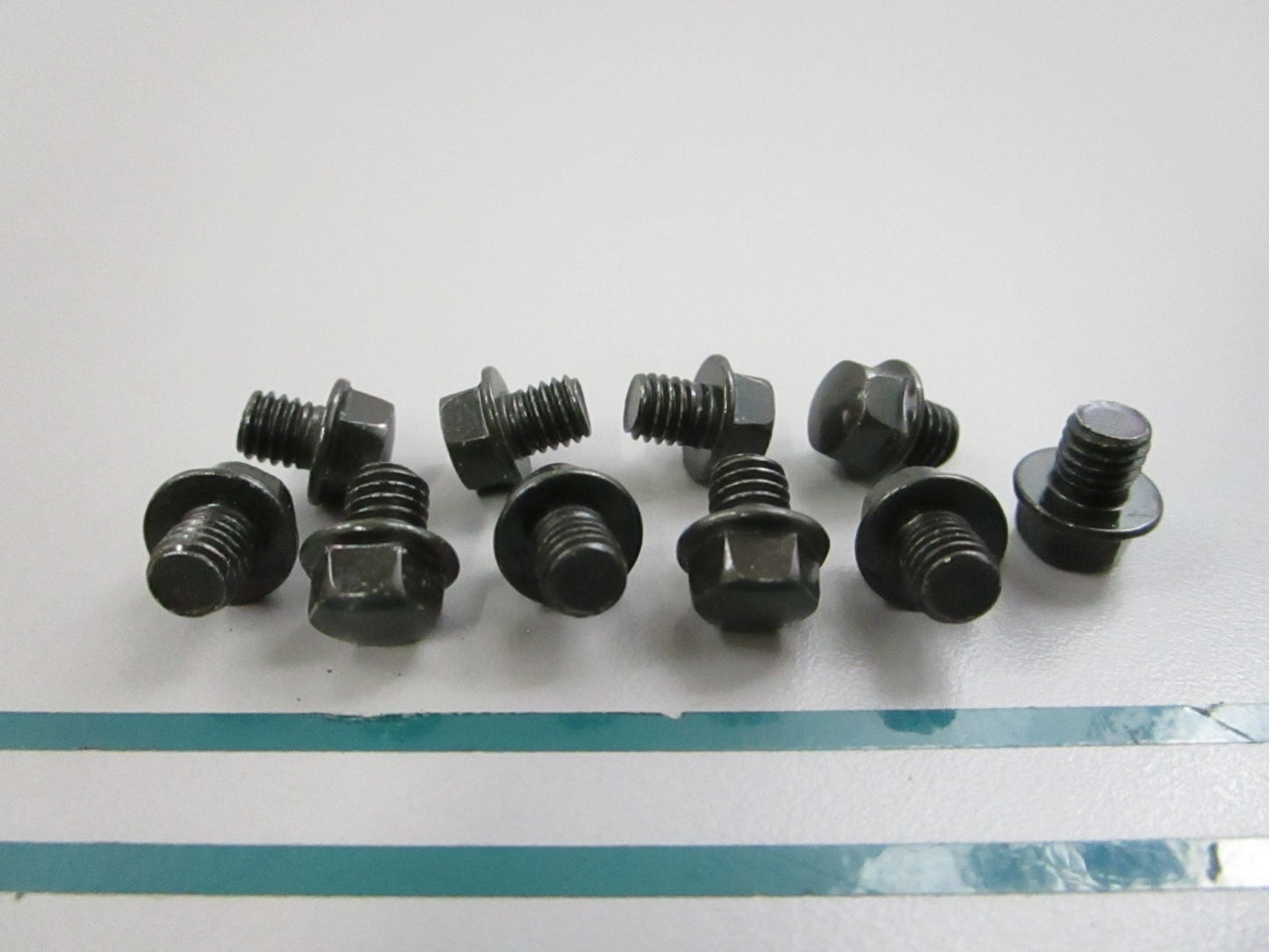 NEW OEM (LOT OF 10) 90105-MB4-000 Honda Bolt 0810