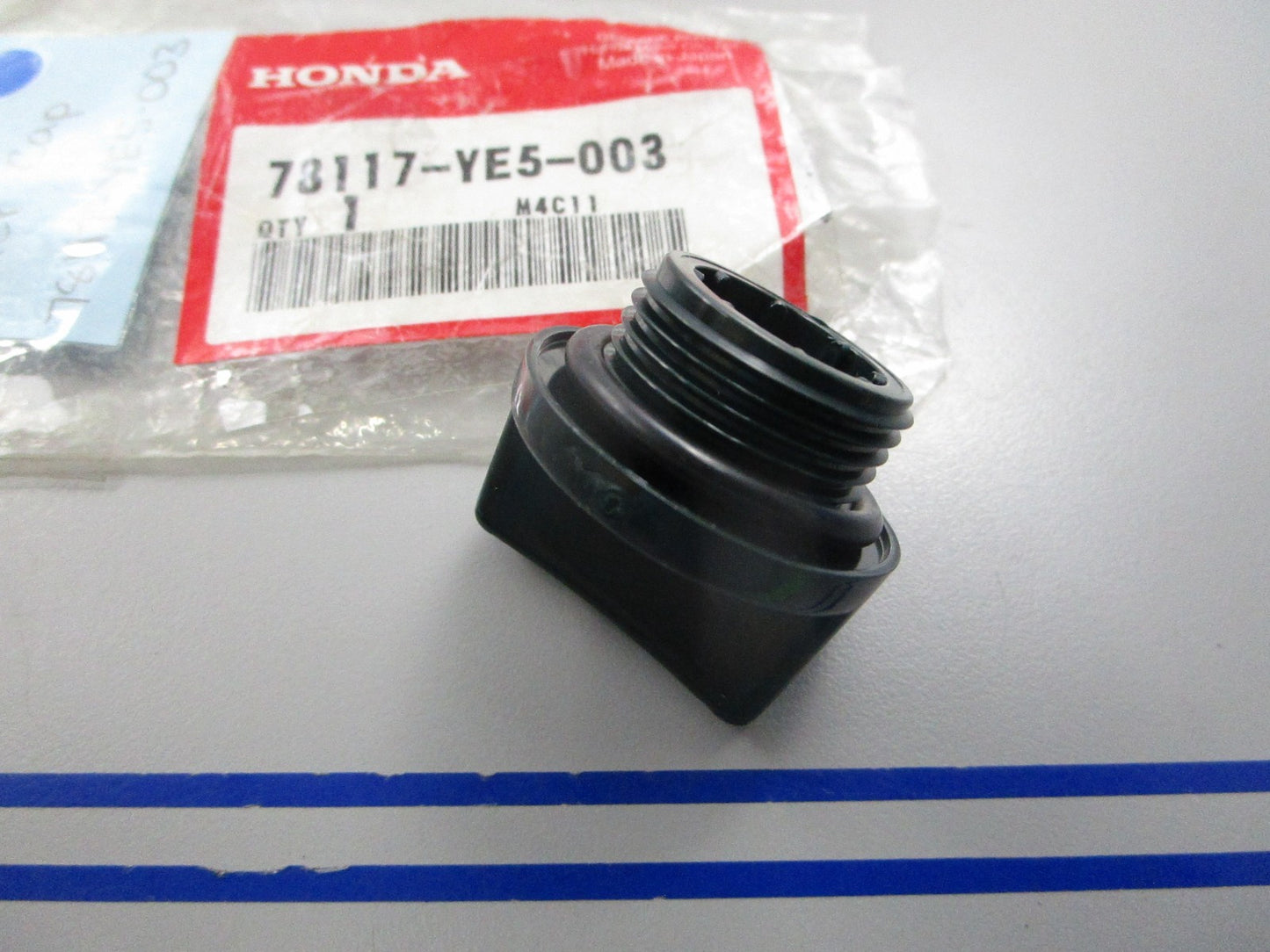 NEW OEM 78117-YF5-003 Honda Filler Cap 0810