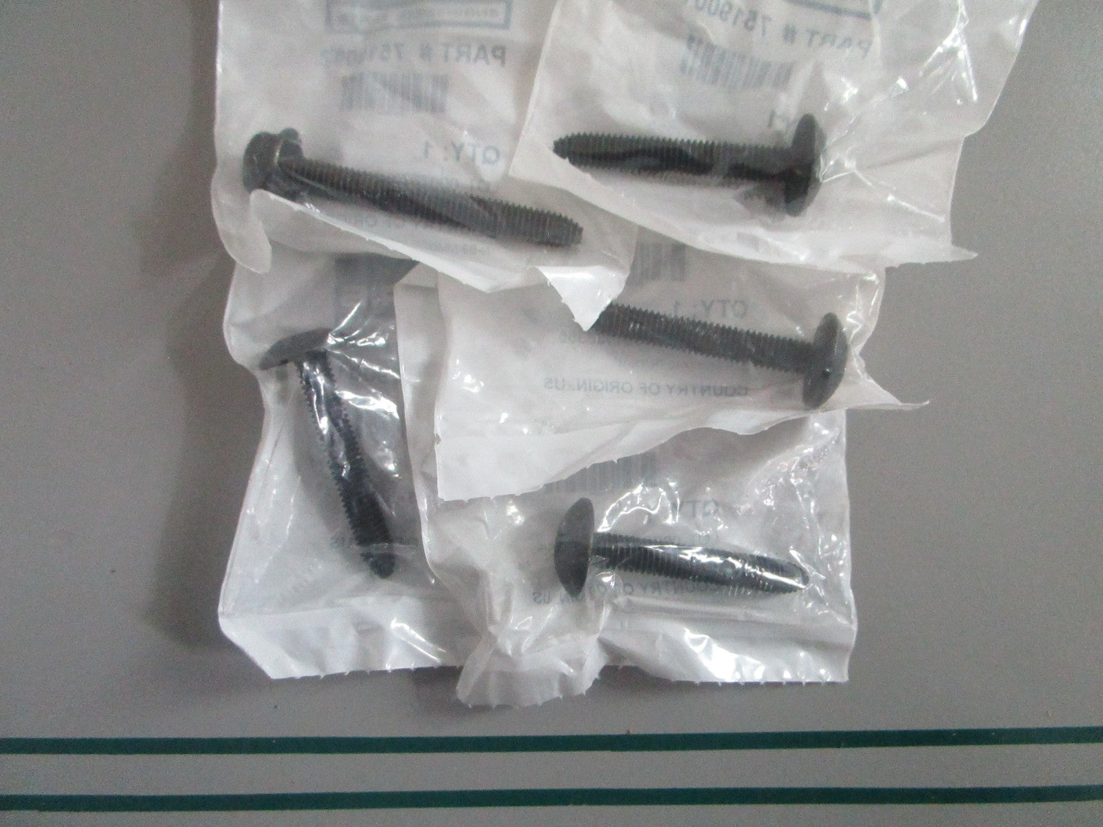 NEW OEM (LOT OF 5) 7519001 Polaris Screw 0820