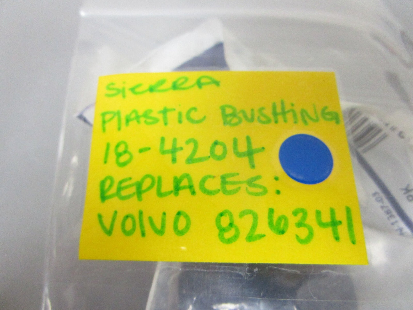 *NEW* 0810 Sierra Plastic Bushing 18-4204 Replaces: Volvo 826341