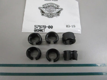 NEW OEM (LOT OF 6) 57878-00 Harley Davidson Grommet 0810