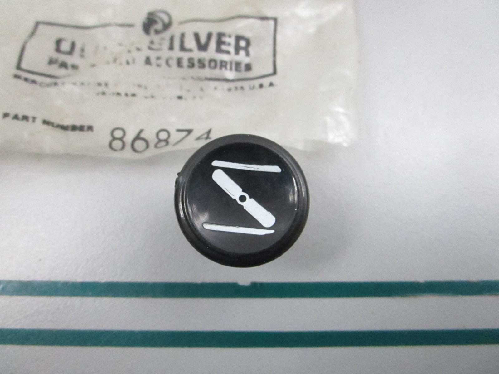 NEW OEM 86874 Mercury Quicksilver Knob 0810