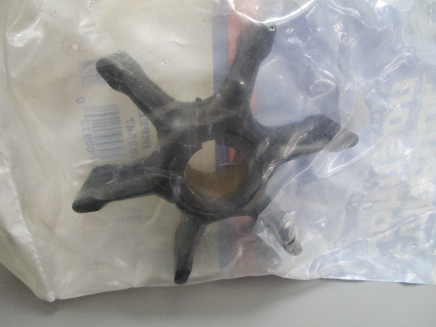 *NEW OEM* 0810 OMC Johnson Evinrude Impeller 382547 0382547