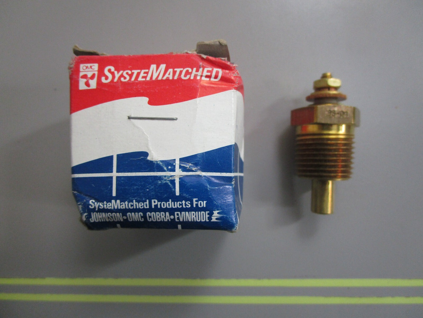 *NEW OEM* 0820 OMC Johnson Evinrude Temperature Sending Unit 171960 0171960
