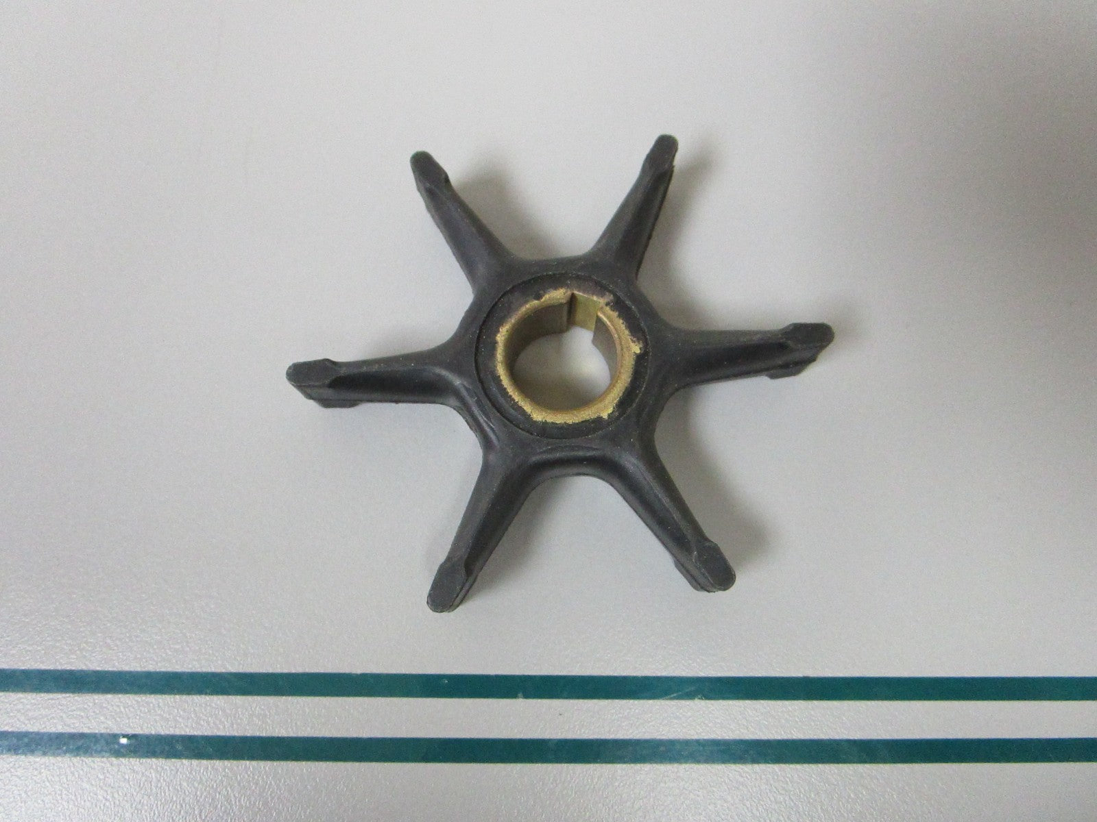 NEW OEM 775521 0775521 OMC Johnson Evinrude Impeller 0810
