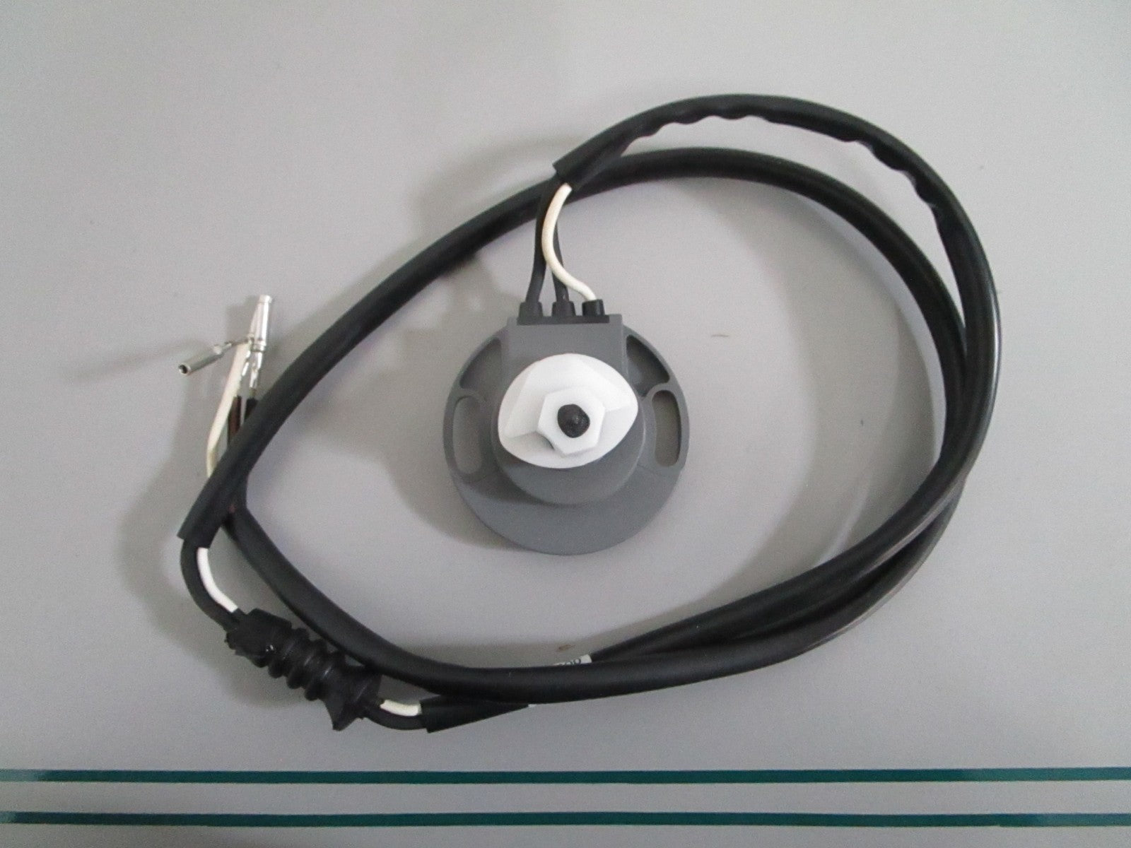 NEW OEM 3849411 Volvo Penta Trim Sender Sensor 0820