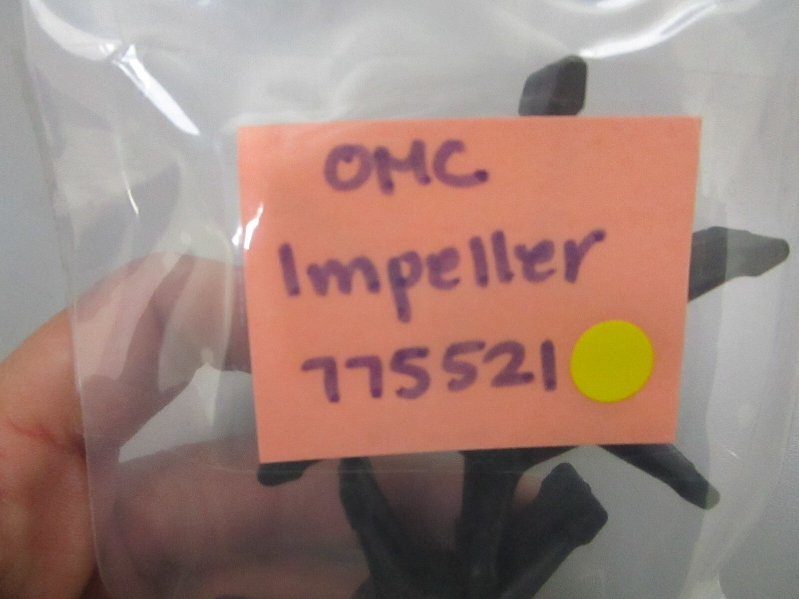 *NEW OEM* 0810 OMC Johnson Evinrude Impeller 775521 0775521