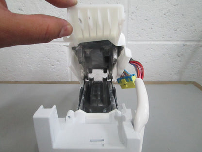 *NEW OEM* 0820 Samsung Ice Maker DA97-13718C