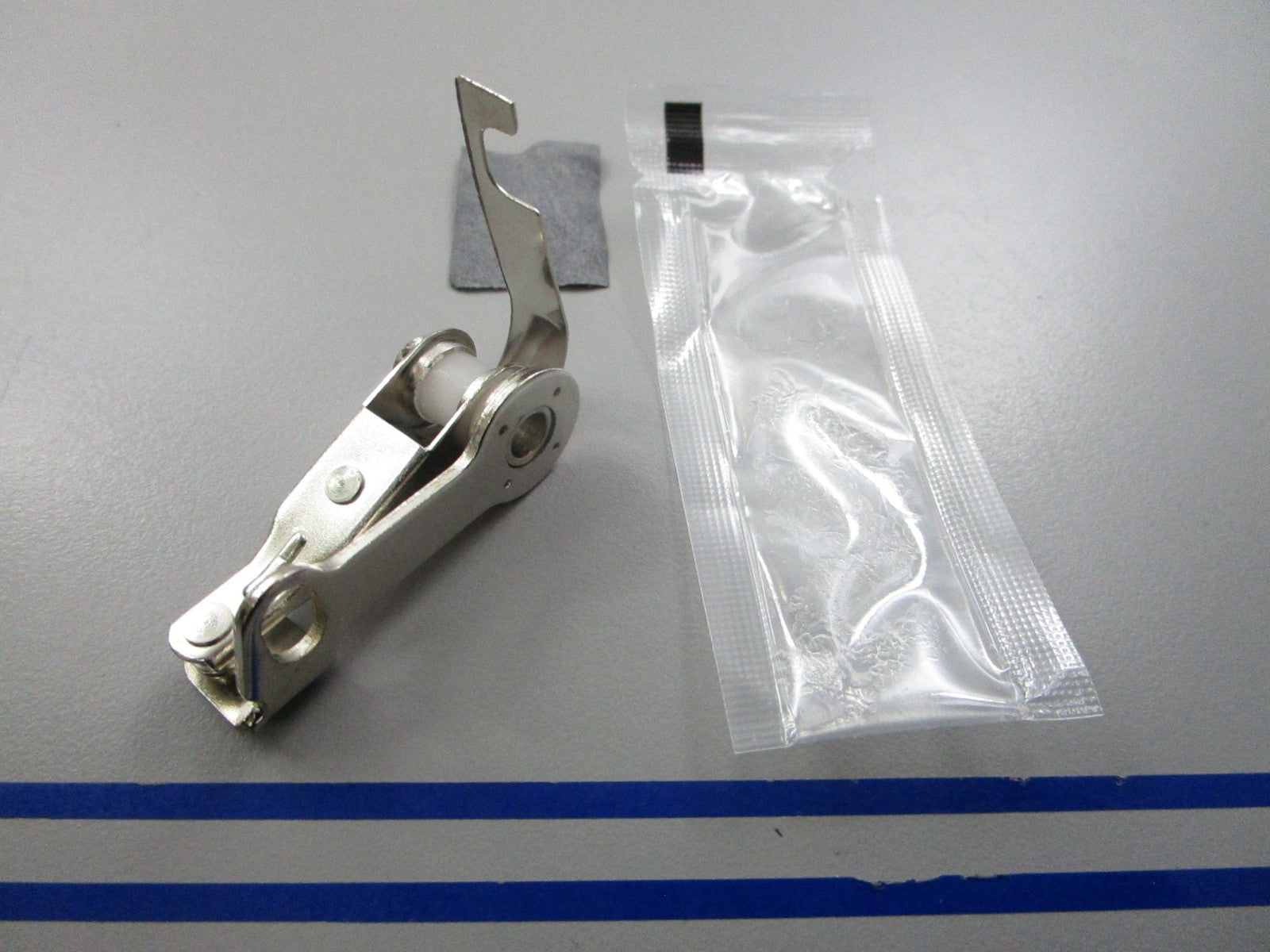 *NEW* 0810 Sierra Contact Set 18-5303 Replaces: Mercury 392-6325 OMC 980893
