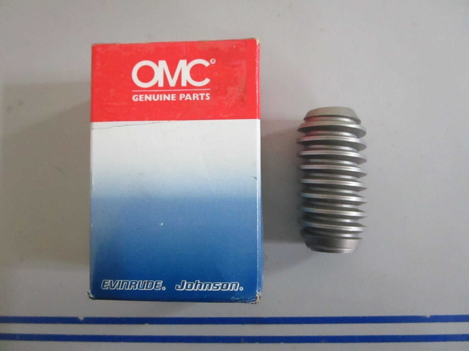 *NEW OEM* 0820 OMC Johnson Evinrude Worm Gear 908168 0908168