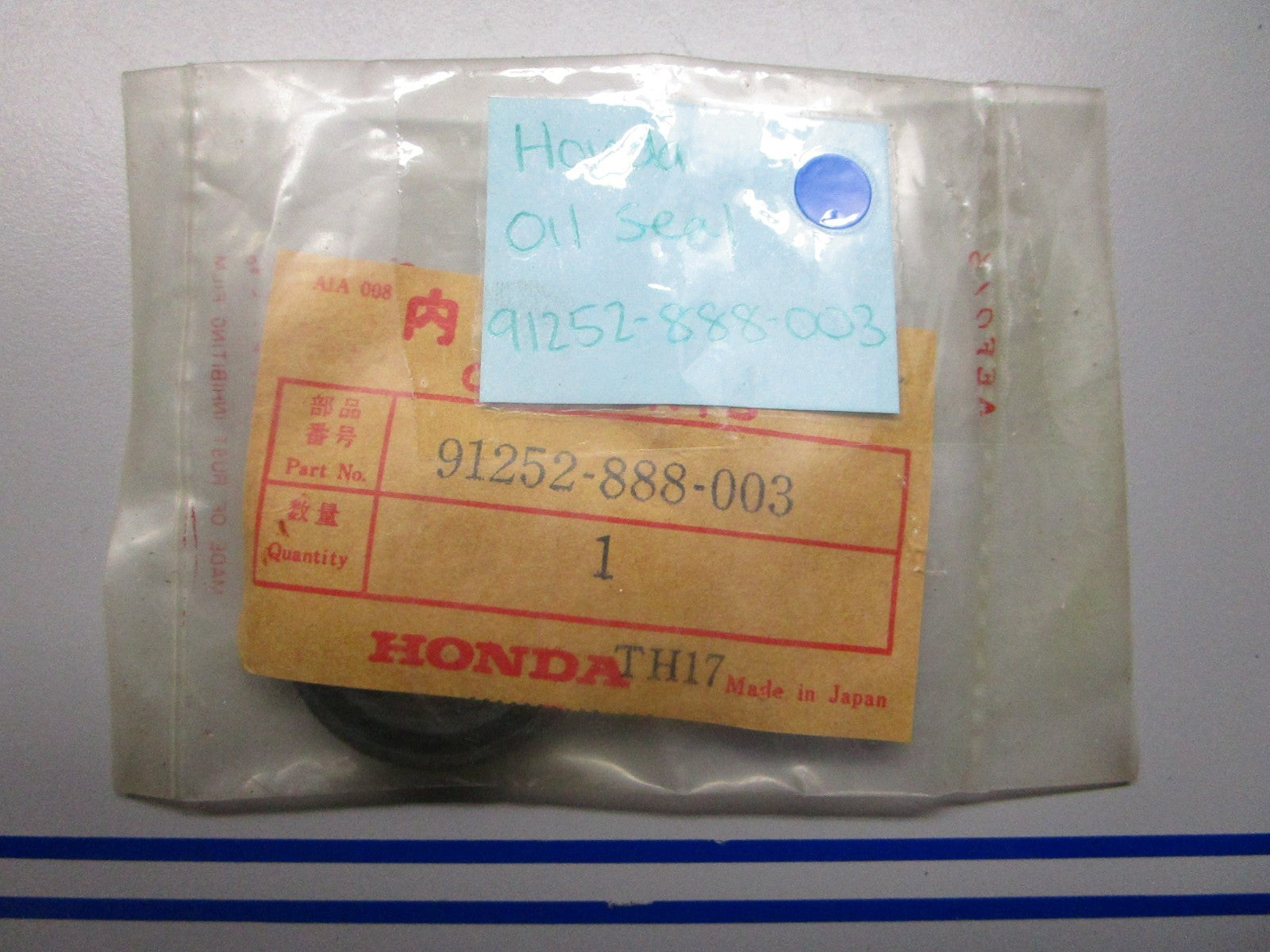 *NEW OEM* 0810 Honda Oil Seal 91252-888-005