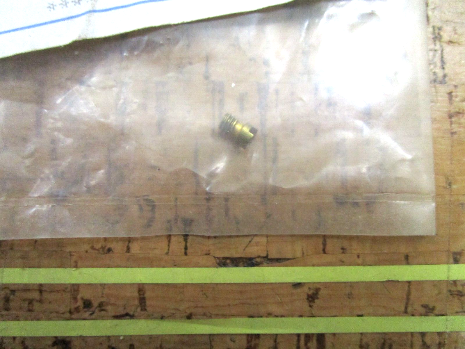 *NEW OEM* 0750 OMC Johnson Evinrude ORIFICE-IDLE 325829 0325829