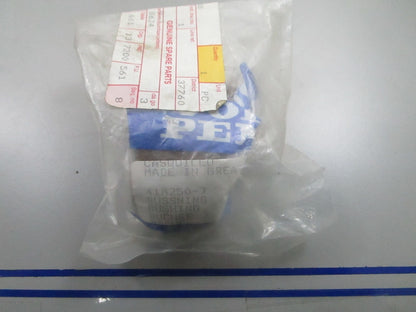 *NEW OEM* 0810 Volvo Penta Bushing 418250