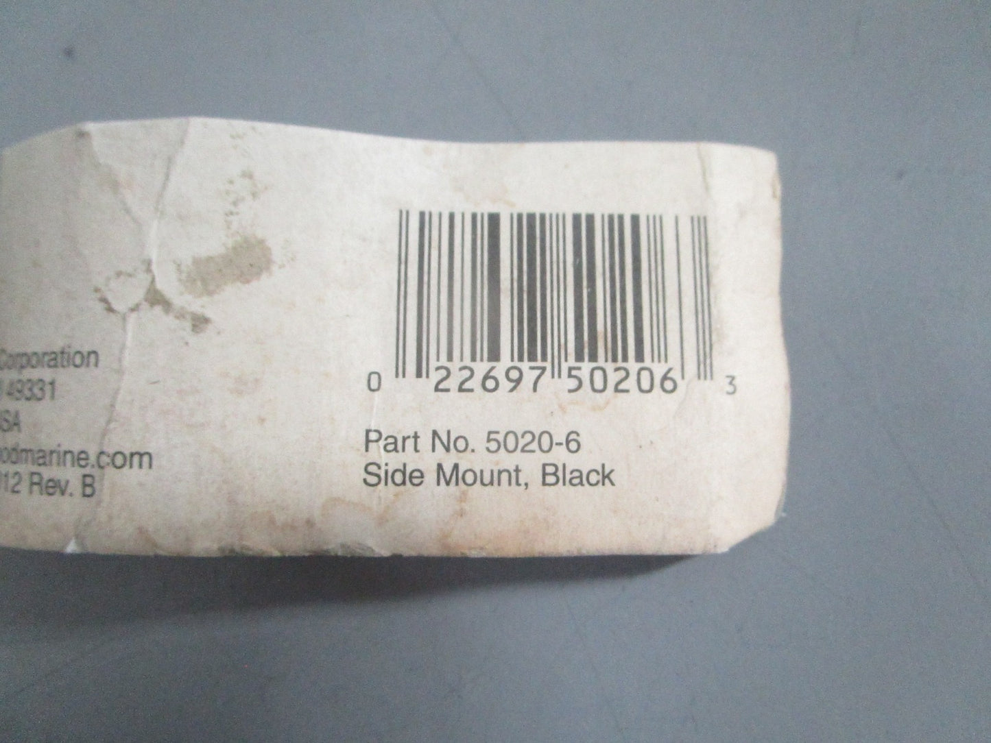 NEW OEM 5020-6 Attwood Black Side Mount 0820