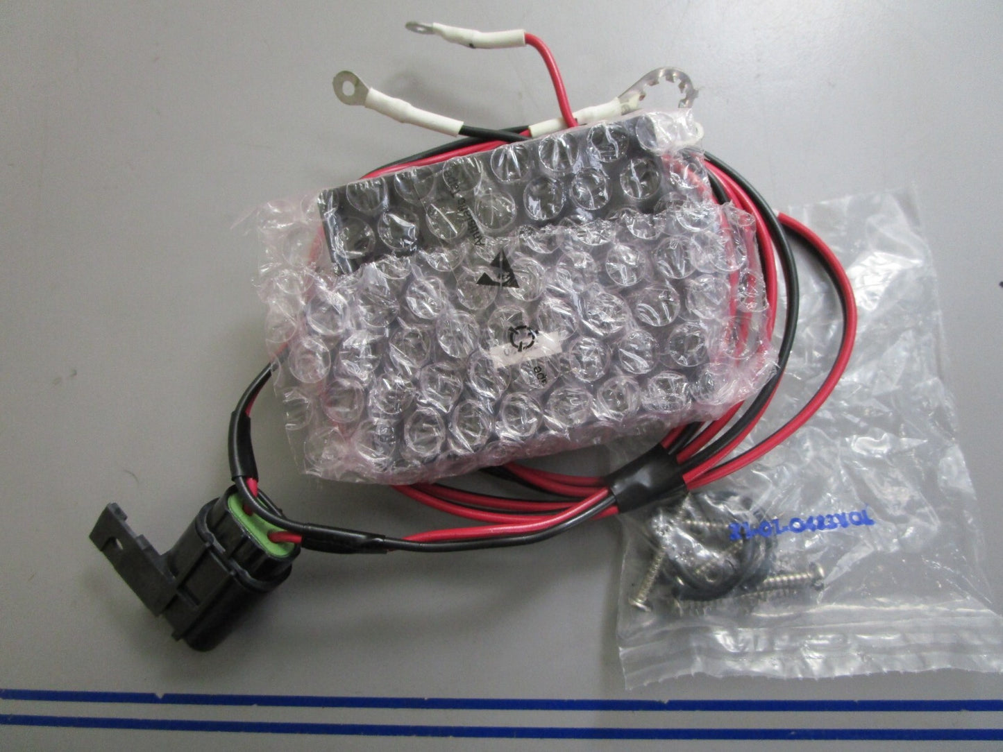 *NEW OEM* 0820 Volvo Penta Electronic Unit 3851972