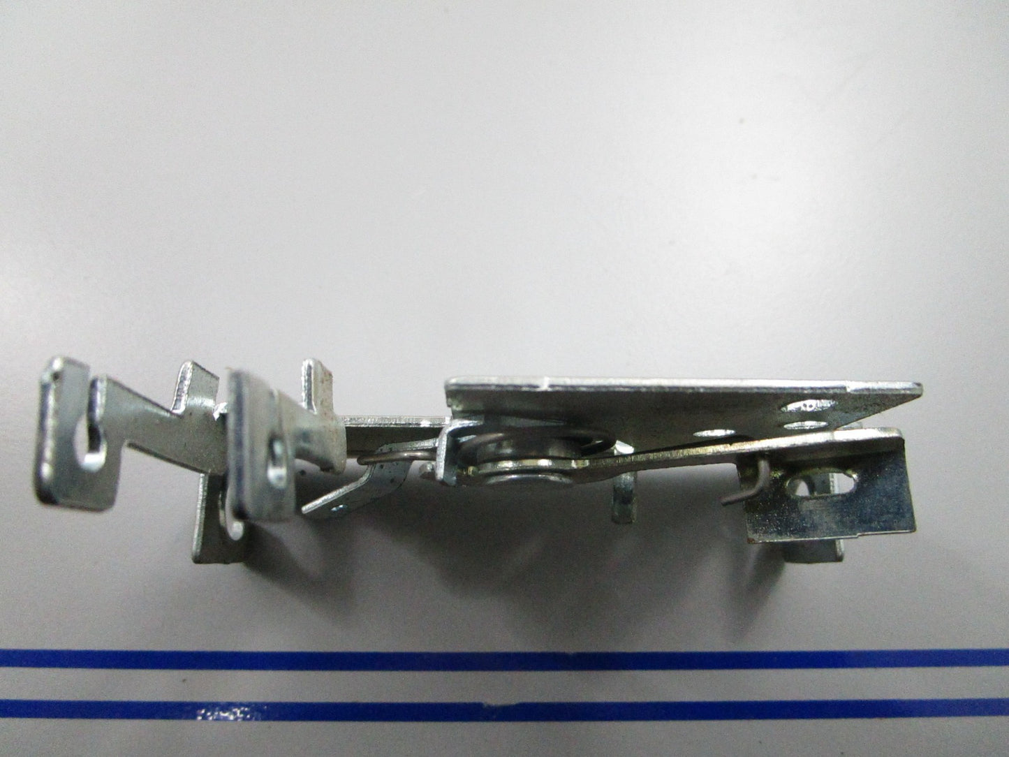 *NEW OEM* 0810 Tecumseh Control Bracket 35999