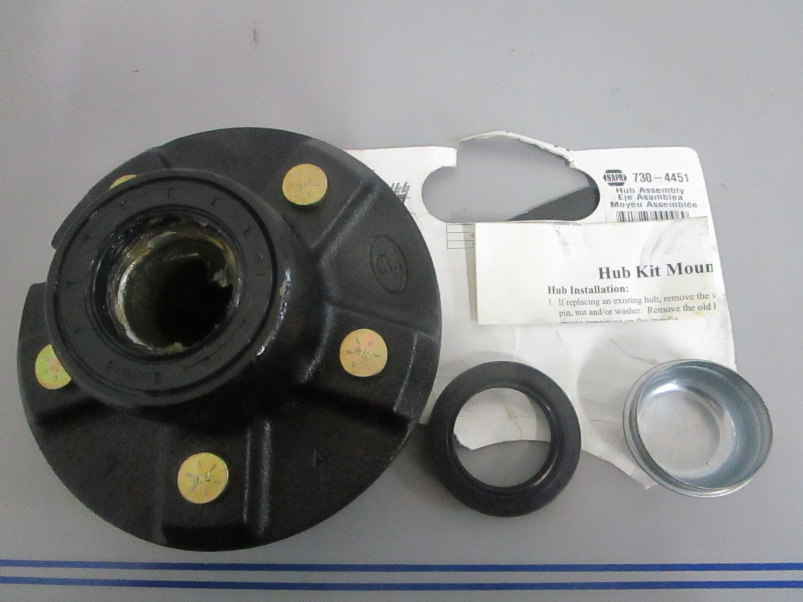 NEW OEM 730-4451 NAPA Hub Assy 0820