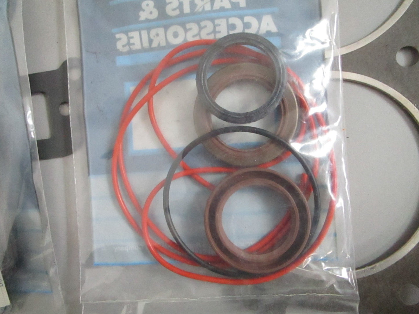 NEW OEM 27-809753A1 Mercury Quicksilver Gasket Set 0820