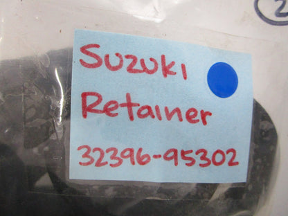 NEW OEM 32396-95302 Suzuki Retainer 0810