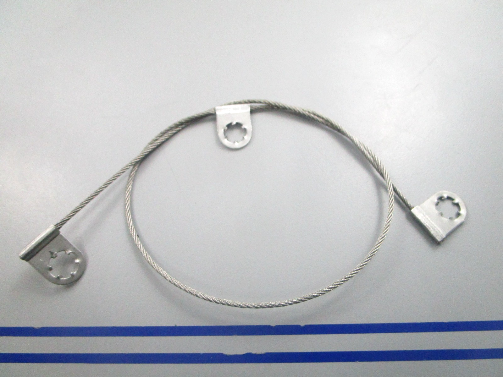 NEW OEM OMC Johnson Evinrude 584305 0584305 Bonding Lead 0810