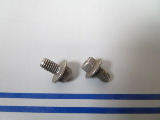*NEW OEM* (LOT OF 2) 0810 Mercury Quicksilver Screw 82130010