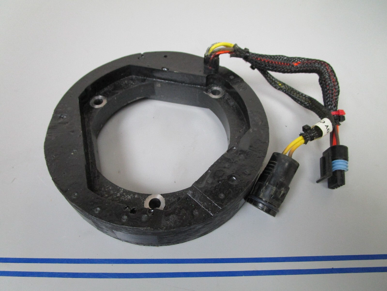 *NEW OEM* 0720 OMC Johnson Evinrude Stator Assembly 584821 0584821