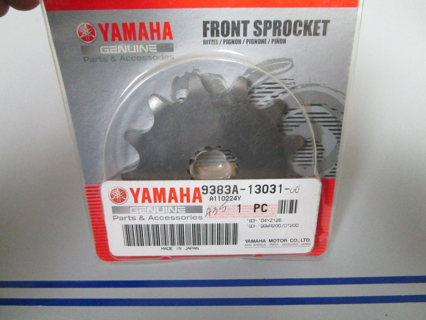 NEW OEM 9383A-13031-00 Yamaha 13T Front Sprocket 0720